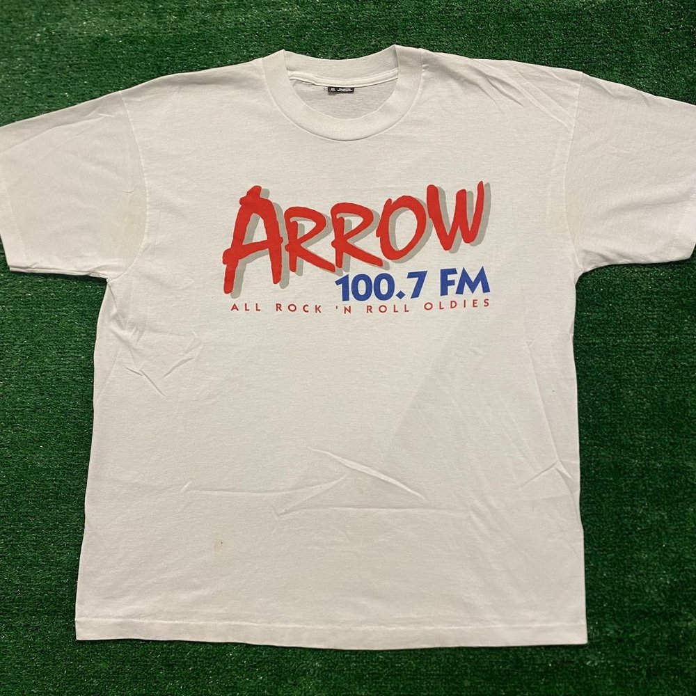 Arrow Rock FM Radio Vintage 90s T-Shirt